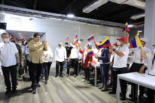 Gobernador Luis Marcano acompañó al Presidente Maduro en inauguración